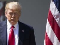 DJED DRŽAO PROSTITUTKE, UNUK POSTAO PREDSJEDNIK: Migrant zvani Trump