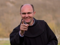 SULUDI STATUS HERCEGOVAČKOG FRATRA: 'Olimpijci, poškropite sobe, prekrstite se i razmislite o napuštanju Igara!'