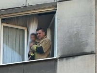 ZAMALO TRAGIČNA PRIČA: Bolna pozadina slučaja sa Grbavice, poznat razlog zašto je majka ostavila malu djecu u stanu