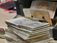 ŽIVOT NA KREDIT: Građani bankama duguju oko 12 milijardi maraka - 'Ako su to krediti za kupovinu stana ili auta to je...'