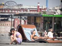 GRAĐANI NE MOGU DOĆI SEBI: Rusiju pogodile paklene vrućine kakvih nije bilo 100 godina... (FOTO)