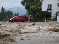 STRAŠNO NEVRIJEME POGODILO AUSTRIJU: Zabilježeno 190.000 udara munja, nastala je velika šteta (FOTO, VIDEO)