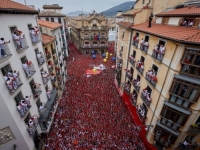 UPRKOS PROTESTIMA: U Pamploni počeo kontroverzni španski festival utrke s bikovima