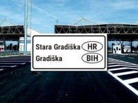 AKCIJA NA GRANICI: Državljanin Srbije pokušao preko graničnog prijelaza Stara Gradiška unijeti u Hrvatsku...