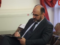 'AVAZ' NAPAO TEK IZABRANOG REKTORA: 'Tarik Zaimović je studirao deset godina!'