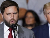 KO JE ČOVJEK KOJEG JE TRUMP ODABRAO ZA POTPREDSJEDNIKA: Govorio je za njega da je 'američki Hitler', a njih je nazvao 'istinski islamističkom zemljom s nuklearnom bombom'...