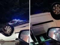 NESREĆA NA PUTU PREMA BJELAŠNICI: Automobil se prevrnuo na krov (VIDEO)
