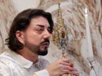 SJEĆATE LI SE KONTROVERZNOG HRVATSKOG SVEĆENIKA: Zlatko Sudac godinama se nigdje nije pojavljivao, a sada je dobio novu funkciju...