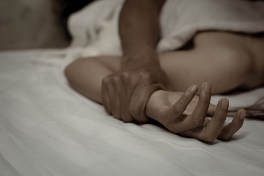 LYSPAR ACCUSED IN RIJA: ‘He laid drugged stepdaughter bare and raped her’
