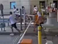 KAD SE SRETNU 'TORICDA' I 'ARMADA': Masovna tuča  nasred autoputa, huligani napravili haos (VIDEO)