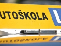 SVE JE MANJE KANDIDATA: Autoškole najavile poskupljenje polaganja vozačkog ispita