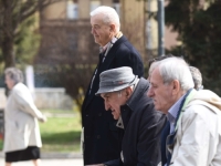 MALA RAZLIKA BROJA ZAPOSLENIH I PENZIONERA U FBiH: Radno stanovništvo odlazi, sve manje novca za penzije