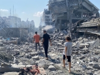 IZRAELSKI TEROR BEZ PREKIDA: Nastavili bombardiranje Gaze; Do sada je ubijeno 40.200 Palestinaca, uglavnom žena i djece...
