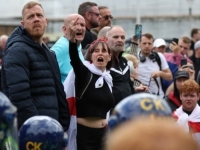 NAKON NEREDA U VELIKOJ BRITANIJI: Uhapšeno više od 1.000 osoba, među njima ima i djece