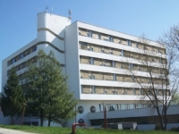 BOLNICE U RS-u U VELIKIM PROBLEMIMA: Nedostaje ljekara, čekanja na pregled su sve duža, a najteže je na dva odjeljenja