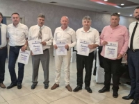 JOŠ JEDAN USPJEŠAN SAJAM ŠLJIVE U GRADAČCU: Predstavljeno više od 300 izlagača, otkupljeno 3.000 tona šljive