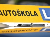 IZBORI SU SVE BLIŽE: Sarajevska općina mladima subvencionira polaganje vozačkog ispita, potrebno je...