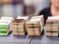 U OVOME SMO NAJBOLJI U REGIJI: Hrvatska je devet a Srbija šest puta zaduženija od BiH!