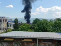 POTVRĐENO U PVB-u KANTONA SARAJEVO: U popodnevnim satima izbio požar u Hrasnici, gore kuća...