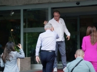 SASTANAK VLADAJUĆE KOALICIJE U KONJICU: Svi su na okupu - osim predstavnika NiP-a i Naše stranke...