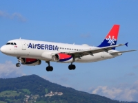 DRAMA NA LETU AIR SRBIJE: 'Avion se zaletio i počeo da koči iz sve snage'