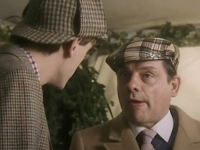 DEL BOY NIJE BIO DOVOLJNO 'OTMJEN' I ŠALIO SE NA RODNEYJEV RAČUN: Tvorac Mućki zabranio je ponovno emitiranje jedne epizode serije (VIDEO)