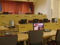 'TU SMO RUČALI, ČUVALA NAS POLICIJA, DVA VOJNIKA NASILNO UPADAJU...': Na suđenju za zločine počinjene u...