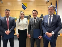 PRIJEDLOG NES-a KOJI BI SE MNOGIMA SVIDIO: Majkama sa četvero i više djece osigurati redovna mjesečna primanja
