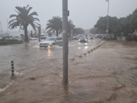 POTOP U DALMACIJI: Pogledajte kako izgleda ulica u Makarskoj nakon obilne kiše