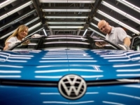 NJEMAČKI GIGANTI SE BUNE: Volkswagen i Mercedes iznijeli niz zahtjeva - 'Nevjerovatno su drski'