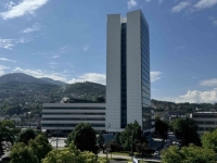 POTPUNI HAOS U DRŽAVNIM INSTITUCIJAMA: Niko ne zna koliko ljudi radi i koliko ima službenih vozila!