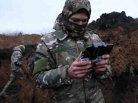 TOTALNI PREOKRET: U Ukrajini se sada koriste dronovi koji nose manje dronove, evo šta to znači...