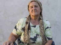 'ONA JE SINONIM ZA HRABROST!': SDP osudio ismijavanje Remzije Delić, žene koja je u genocidu izgubila dva brata, oca i muža