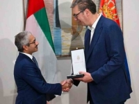 DOPRINOS ZATAŠKAVANJU GENOCIDA: Vučić odlikovao ambasadora Ujedinjenih Arapskih Emirata