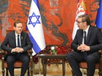 VUČIĆ GA DOČEKAO UZ NAJVIŠE POČASTI: Predsjednik Izraela u zvaničnoj posjeti Srbiji