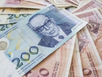 PORESKI OBVEZNICI PUNE BUDŽET: Koliko je milijardi javnih prihoda uplaćeno u prvih osam mjeseci ove godine?