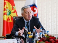CRNOGORCI SE VRAĆAJU 'PROVJERENIM' KANDIDATIMA: Kako je Milo Đukanović uspio vratiti DPS u vlast i slaviti nakon lokalnih izbora