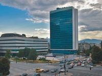 A TI SE, SIROTINJO, KUPAJ: Parlament BiH ponovo kupuje službene automobile