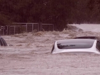 OBILNE PADAVINE PARALIZOVALE DIJELOVE AUSTRIJE: Autocesta pod vodom (FOTO)