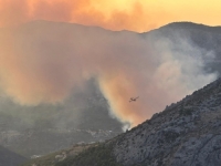 NEMA ODMORA ZA VATROGASCE OVOG LJETA: Novi veliki požar kod Splita