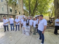 PREDSTAVLJEN KANDIDAT OPOZICIJE ZA GRADONAČELNIKA TREBINJA: 'Narod vapi za slobodom i pravdom'