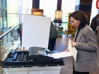 UVOĐENJE OPTIČKIH SKENERA: CIK BiH u Sarajevu organizirao simulaciju glasanja na izborima za građane (FOTO)