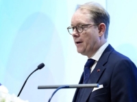 S MJEŠAVINOM TUGE I PONOSA: Švedski šef diplomacije podnosi ostavku