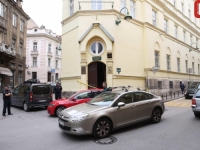 'SB' PATROLA; NOVA DOJAVA O BOMBI U SARAJEVU: Policija evakuiše učenike i osoblje Srednje muzičke škole (FOTO)