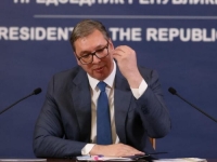 VUČIĆ NIJE PROGLASIO OKUPACIJU KOSOVA, VEĆ SAOPŠTIO MJERE: 'Nema dobrog rješenja'