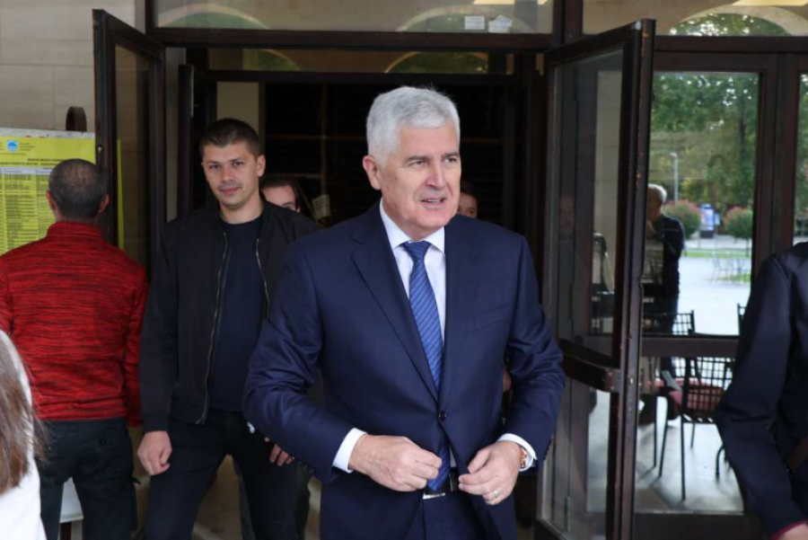 ČOVIĆ NE ODUSTAJE OD MARIJA KORDIĆA: 'Gradonačelnik je zadnje četiri godine  radio odličan posao, nastavit će i dalje' | Slobodna Bosna