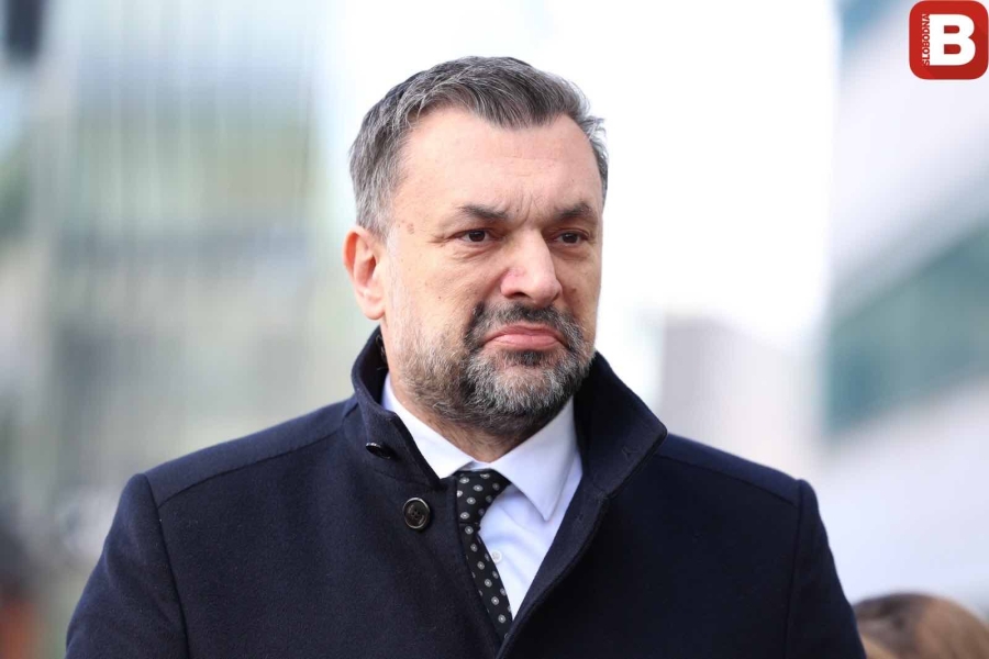KONAKOVIĆ U NEVJERICI: ‘Izdali ste državu, lažljivci, čovjek kojeg sam smatrao normalnim….’