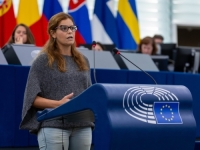 'SB' O SLUČAJU SALIS; ODUSTANI BANE, ORBANE: Italijanka iz EP-a bila je šesnaest mjeseci u mađarskom kazamatu, puštena je...