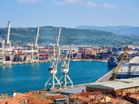 BROD PUN EKSPLOZIVA NA JADRANU: Crnogorci ga odbili primiti, Hrvatska 'razmatra', vjeruje se da je teret namijenjen Izraelu