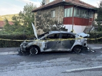 NOVA PALJEVINA U SARAJEVU: Izgorio automobil na Koševskom Brdu